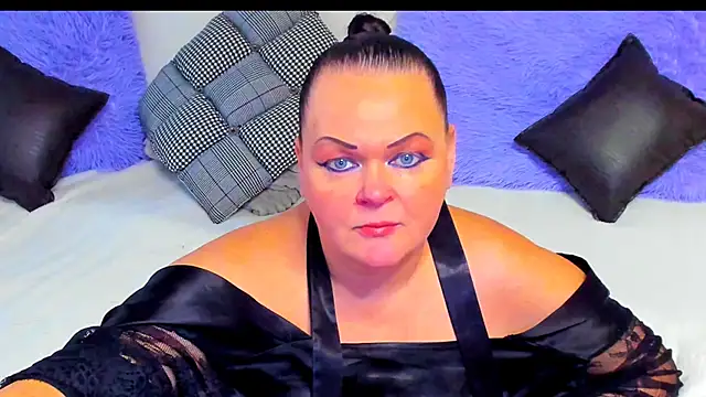 Snapshot of MilanaBiegert chatting on 11.03.25 MilanaBiegert online show from 11.03.25