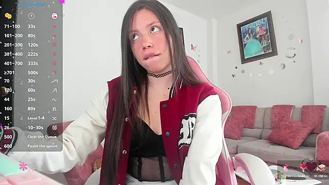 Snapshot of katty_snow chatting on 12.07.24 katty snow online show from 12.07.24