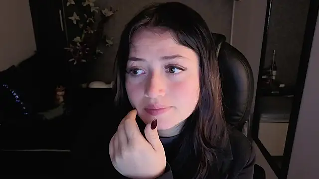 almma shy online show from 11.12.25