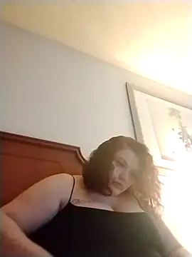 Snapshot of lolabun247 chatting on 01.29.25 lolabun247 online show from 01.29.25