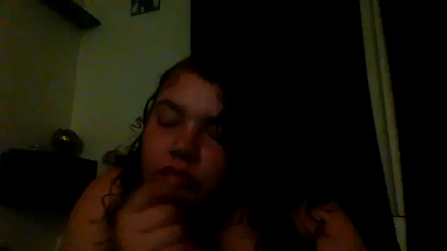 Snapshot of lolabun247 chatting on 09.13.25 lolabun247 online show from 09.13.25