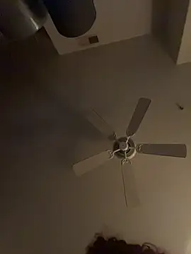 Snapshot of lolabun247 chatting on 11.10.25 lolabun247 online show from 11.10.25