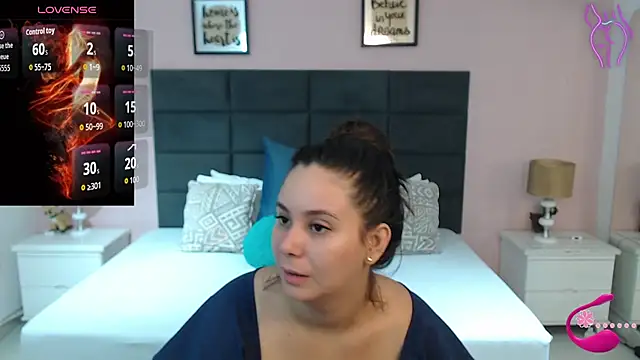 MadisonJenner online show from 09.22.25