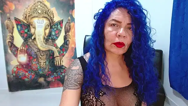 Snapshot of freyadevil333 chatting on 01.04.25 freyadevil333 online show from 01.04.25