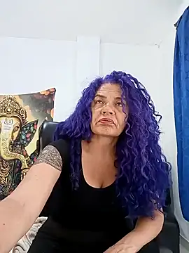 Snapshot of freyadevil333 chatting on 01.14.25 freyadevil333 online show from 01.14.25