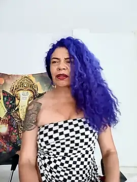 Snapshot of freyadevil333 chatting on 02.22.25 freyadevil333 online show from 02.22.25