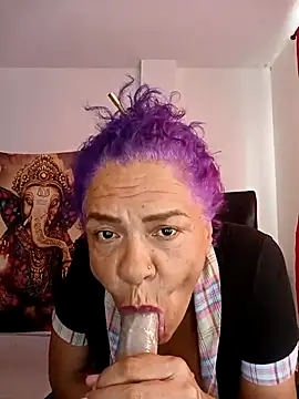 Snapshot of freyadevil333 chatting on 03.22.25 freyadevil333 online show from 03.22.25