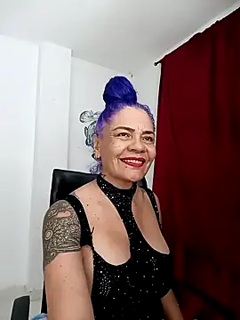 Snapshot of freyadevil333 chatting on 09.28.25 freyadevil333 online show from 09.28.25