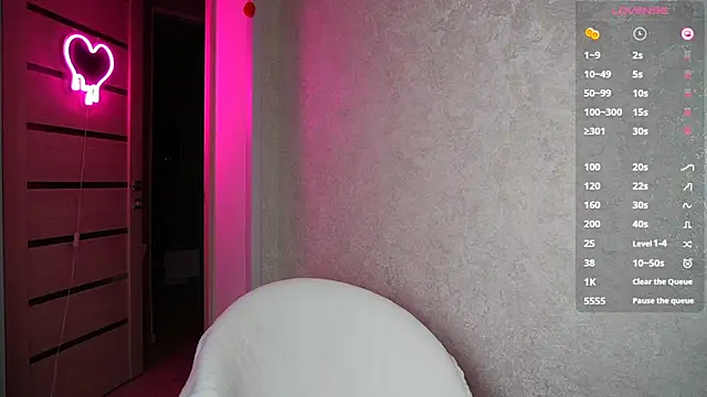 Snapshot of soffy__kisss chatting on 03.14.25 soffy  kisss online show from 03.14.25