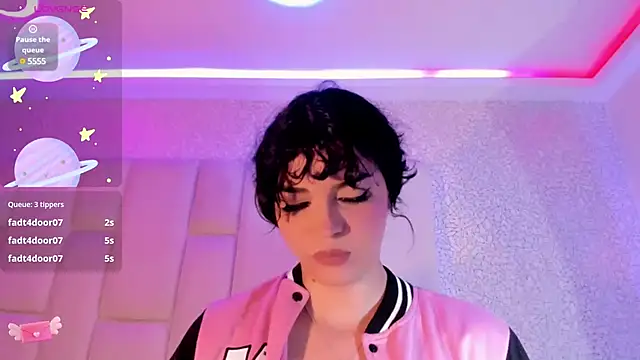 Snapshot of Summer_walkerr chatting on 01.19.25 Summer walkerr online show from 01.19.25