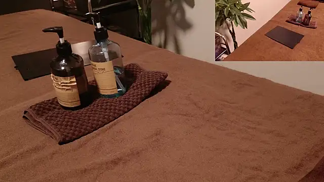 Snapshot of Hanabi-hentai chatting on 03.01.25 Hanabi-hentai online show from 03.01.25