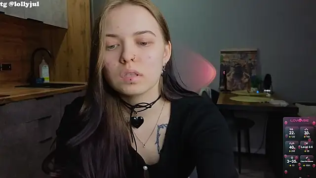 Snapshot of doll_lol_ chatting on 03.16.25 doll lol online show from 03.16.25