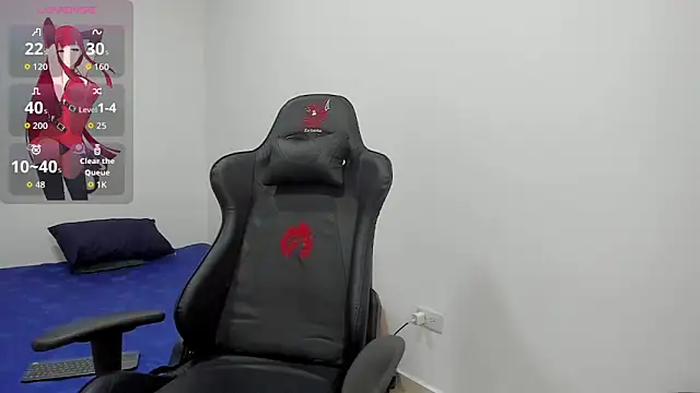 Snapshot of cutes_baby chatting on 10.28.25 cutes baby online show from 10.28.25