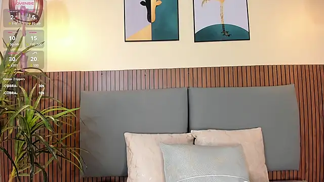 NicolleeEvanss online show from 03.05.25