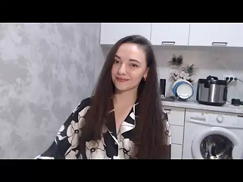 Snapshot of StacyMind chatting on 01.19.25 StacyMind online show from 01.19.25