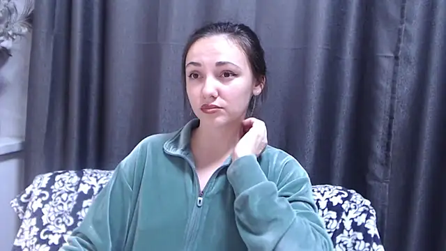 Snapshot of StacyMind chatting on 10.15.25 StacyMind online show from 10.15.25