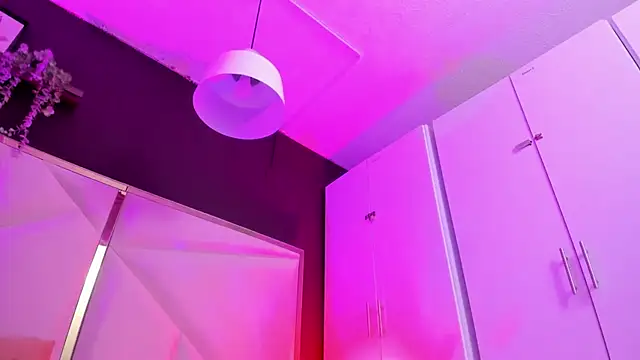 April bowie online show from 09.16.25