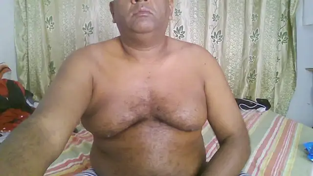 Beargryzzly online show from 01.01.25