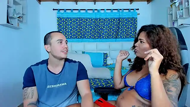 Snapshot of xxx_sweet_couple_ chatting on 02.08.25 xxx sweet couple online show from 02.08.25