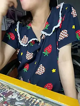 Snapshot of Suri_amabel chatting on 02.23.25 Suri amabel online show from 02.23.25