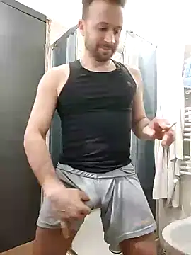 Snapshot of gilera250s chatting on 01.27.25 gilera250s online show from 01.27.25