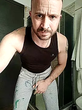 Snapshot of gilera250s chatting on 03.06.25 gilera250s online show from 03.06.25