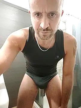 Snapshot of gilera250s chatting on 12.02.25 gilera250s online show from 12.02.25