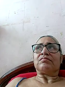  candi online show from 09.08.25