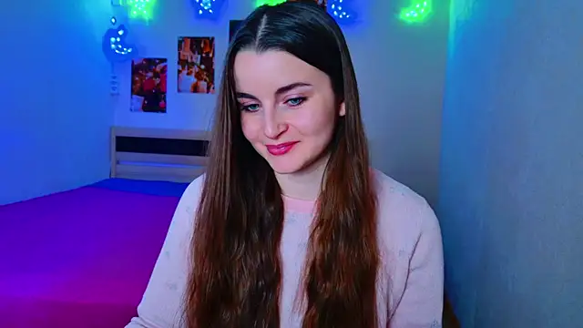 Miss Arwen online show from 12.13.24