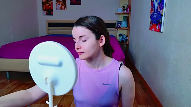 Miss Arwen online show from 02.24.25