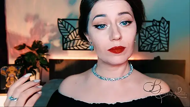 Snapshot of MissBeverlyMills chatting on 02.27.25 MissBeverlyMills online show from 02.27.25