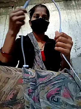 Snapshot of Anushka_Ji chatting on 02.03.25 Anushka Ji online show from 02.03.25