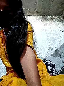 Snapshot of Anushka_Ji chatting on 02.21.25 Anushka Ji online show from 02.21.25