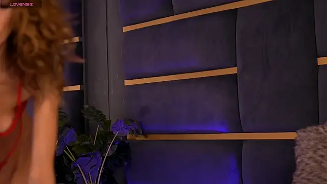 CynthiaWest online show from 01.15.25