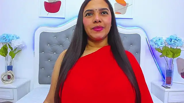 Snapshot of krishaa_ chatting on 01.28.25 krishaa online show from 01.28.25