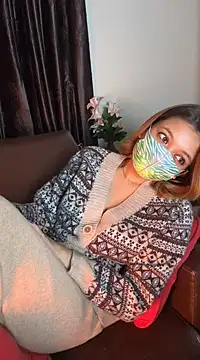 Snapshot of Jen_jennyy1 chatting on 02.01.25 Jen jennyy1 online show from 02.01.25