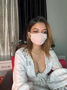 Snapshot of Jen_jennyy1 chatting on 02.21.25 Jen jennyy1 online show from 02.21.25