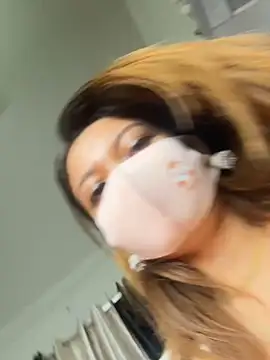 Snapshot of Jen_jennyy1 chatting on 02.22.25 Jen jennyy1 online show from 02.22.25