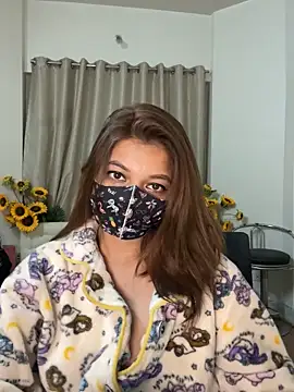 Snapshot of Jen_jennyy1 chatting on 03.10.25 Jen jennyy1 online show from 03.10.25