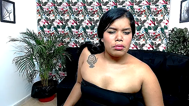 Snapshot of Wendy_Hot_ chatting on 12.03.24 Wendy Hot online show from 12.03.24