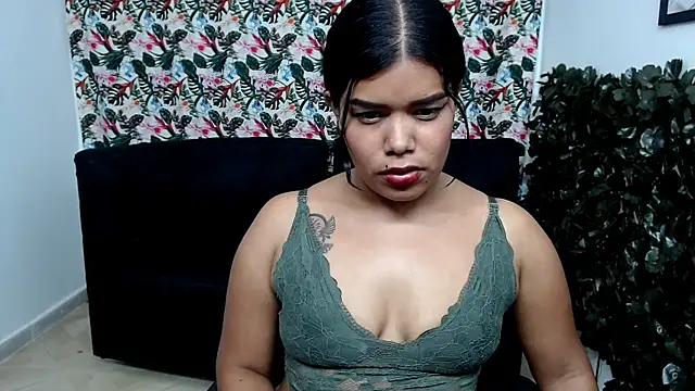 Snapshot of Wendy_Hot_ chatting on 02.21.25 Wendy Hot online show from 02.21.25