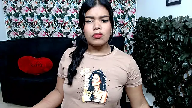 Snapshot of Wendy_Hot_ chatting on 03.04.25 Wendy Hot online show from 03.04.25