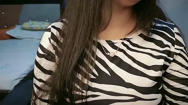 Snapshot of Spice-Summi chatting on 11.15.25 Spice-Summi online show from 11.15.25