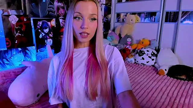 Snapshot of Cute__Pony chatting on 12.29.24 Cute  Pony online show from 12.29.24