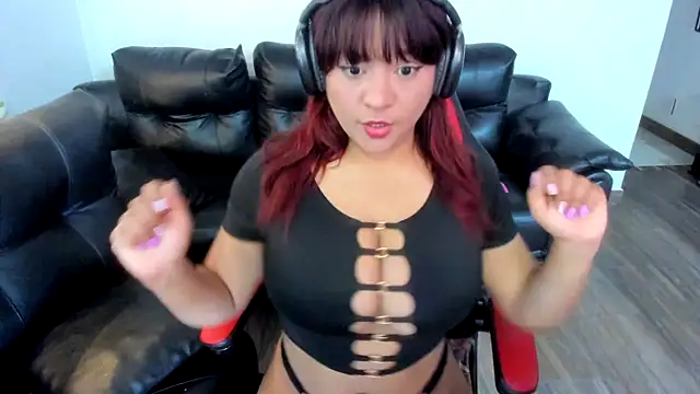 Snapshot of sofialove__ chatting on 01.29.25 sofialove online show from 01.29.25