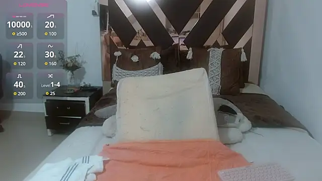 lindaesmeralda online show from 11.03.25