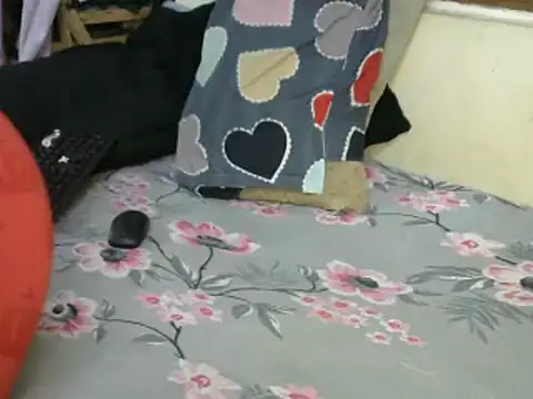 Snapshot of baby_doll2 chatting on 01.29.25 baby doll2 online show from 01.29.25