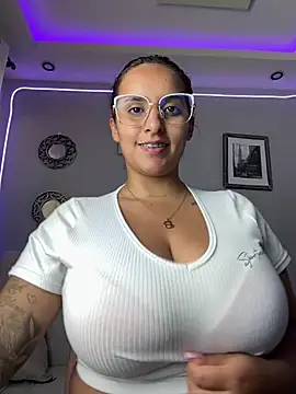 Seized lust online show from 02.16.25