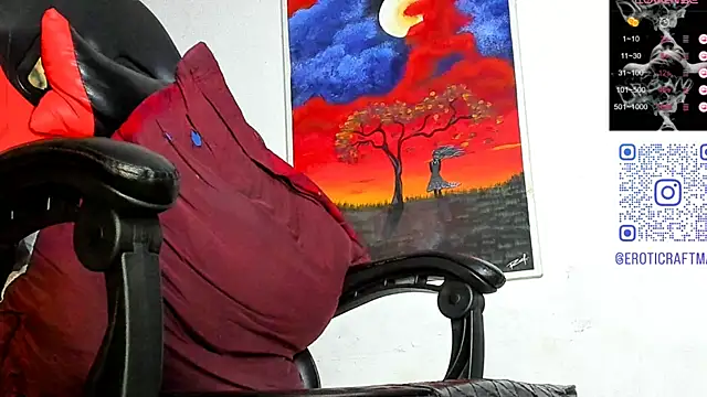 Snapshot of masterblkcballs chatting on 12.21.24 masterblkcballs online show from 12.21.24