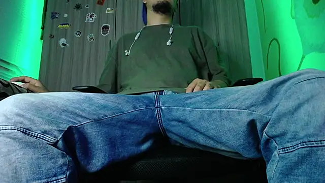 zacwatson  online show from 12.22.24